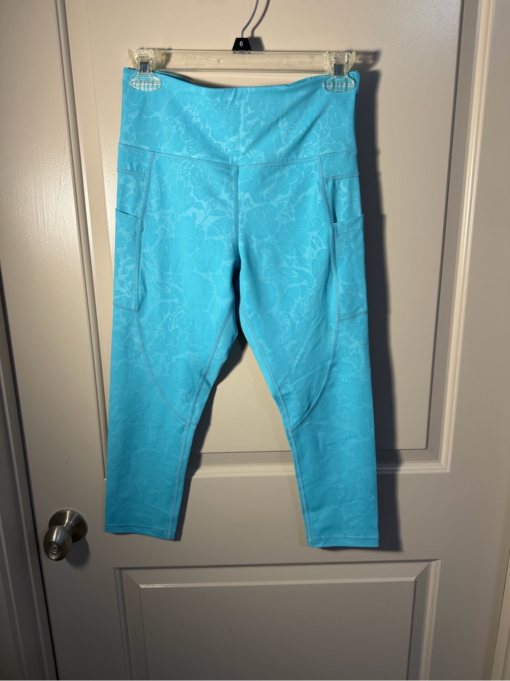 Zyia Aqua Blue Active Capri Floral Print Leggings